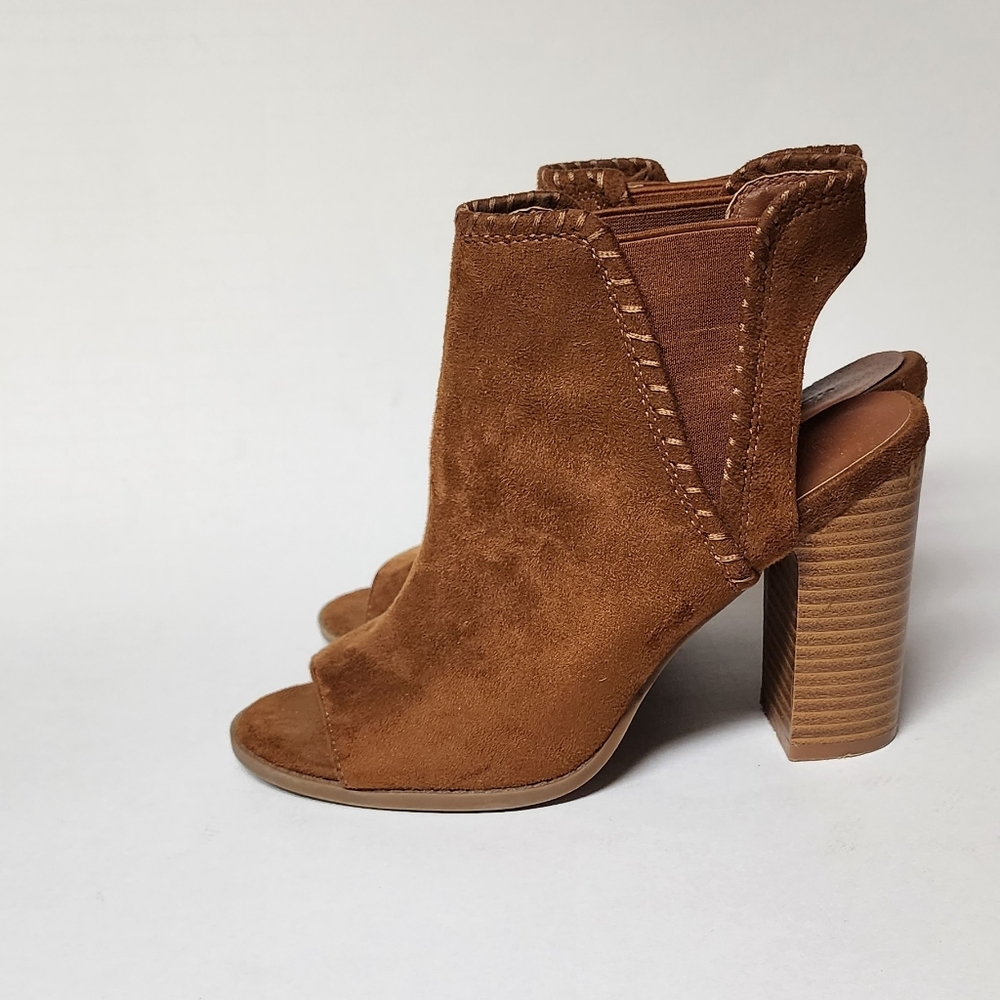 "Luna" Hazelnut Suede Open Front Booties